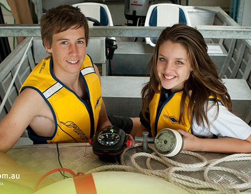 Merrimac SHS_12 Merrimac SHS: schuleigenes Motorboot