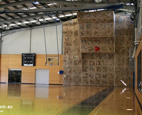 Yeronga SHS_10 Yeronga SHS: Sporthalle mit Kletterwand