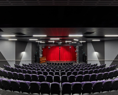 Williamstown High School 2 Williamstown High School Theater Innenansicht