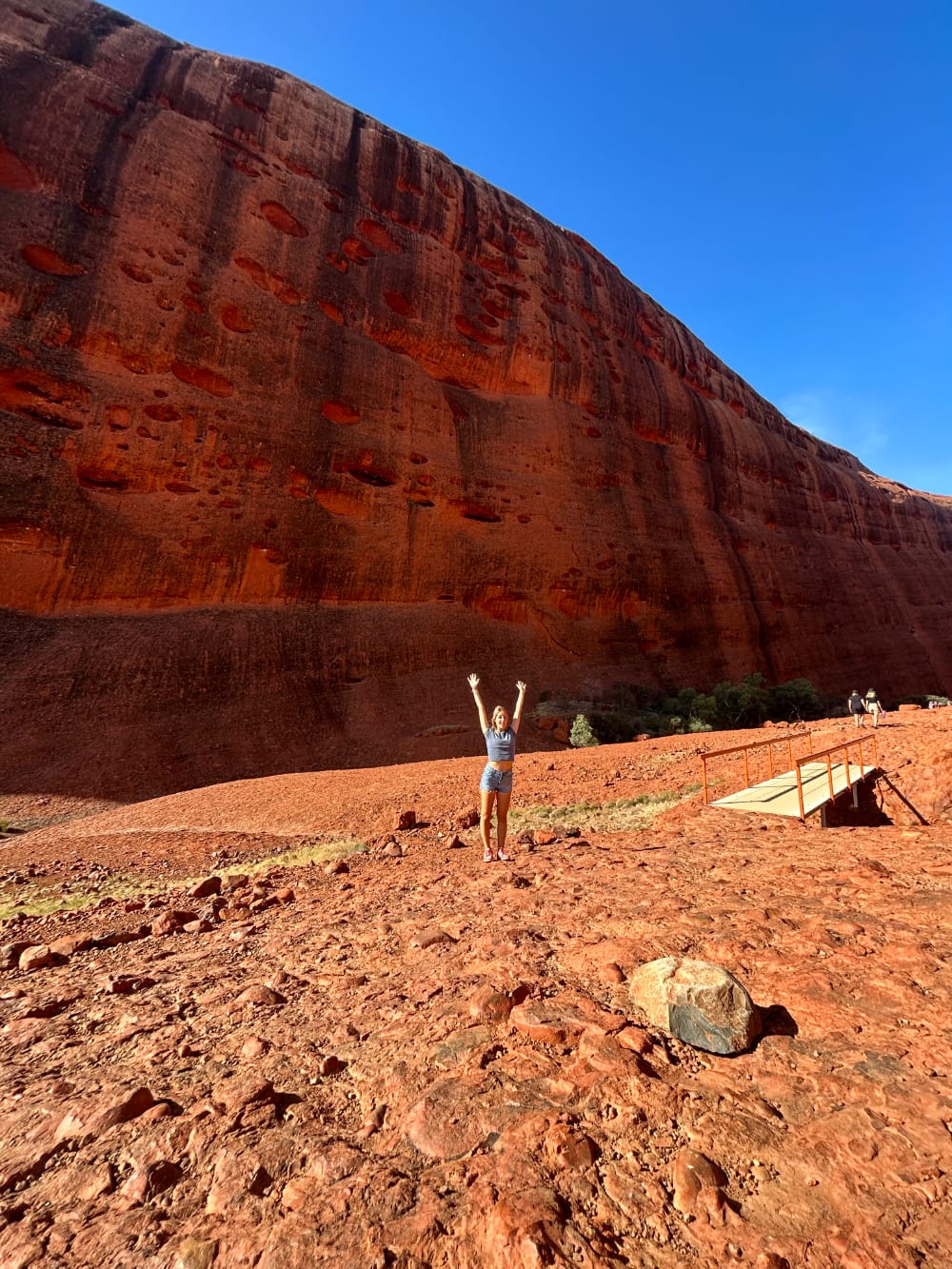 Helena im Outback 1 Helena im Outback 1