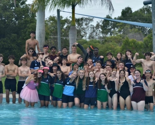 Jahrgangsfoto beim „Swimming-Carnival“ Jahrgangsfoto beim „Swimming-Carnival“