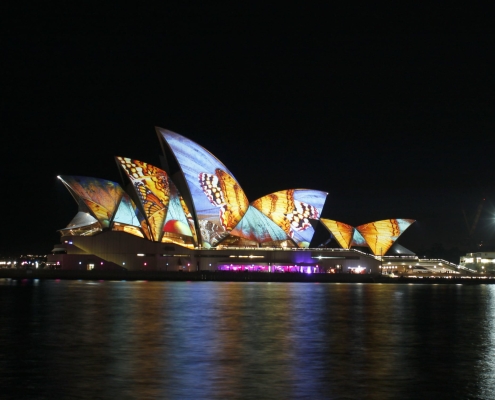 „Vivid Sydney“ beleuchtet das Sydney Opera House „Vivid Sydney“ beleuchtet das Sydney Opera House