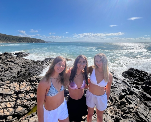 Im Noosa National Park mit zwei Schulkameradinnen aus Italien Im Noosa National Park